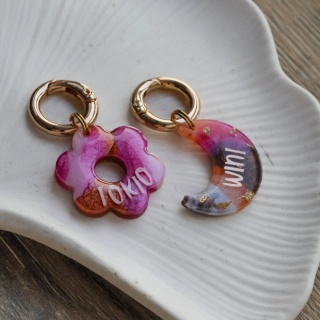 Adresówka dla psa z żywicy – personalizowana, marmurkowe wypełnienie (różne kolory i kształty)