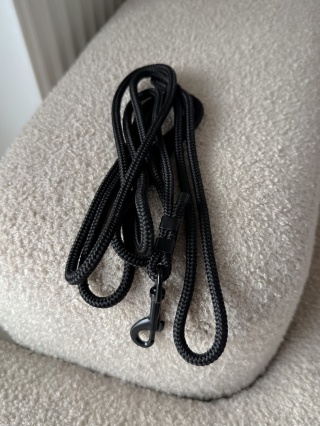 Smycz linowa miejska standard (6mm), czarna, 2m